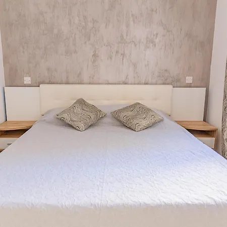 Fancy Modern - W/ 2br * Sliema