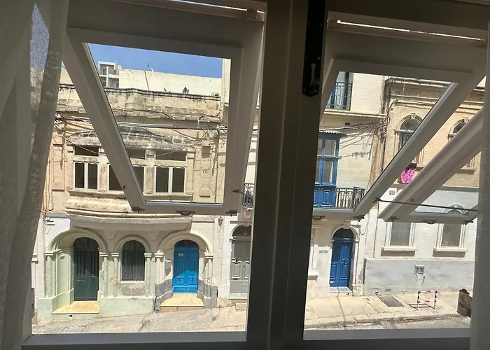 דירה Fancy Modern - W/ 2br *