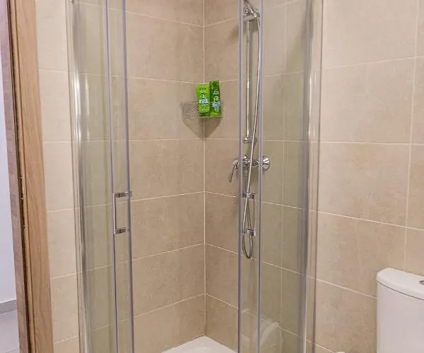 דירה Fancy Modern - W/ 2br *