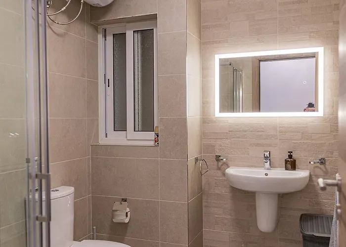 דירה Fancy Modern - W/ 2br