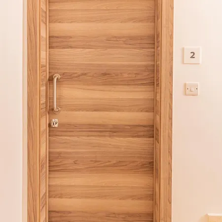 Fancy Modern - W/ 2br