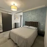 公寓 Bloom Coastal Retreat 斯利马
